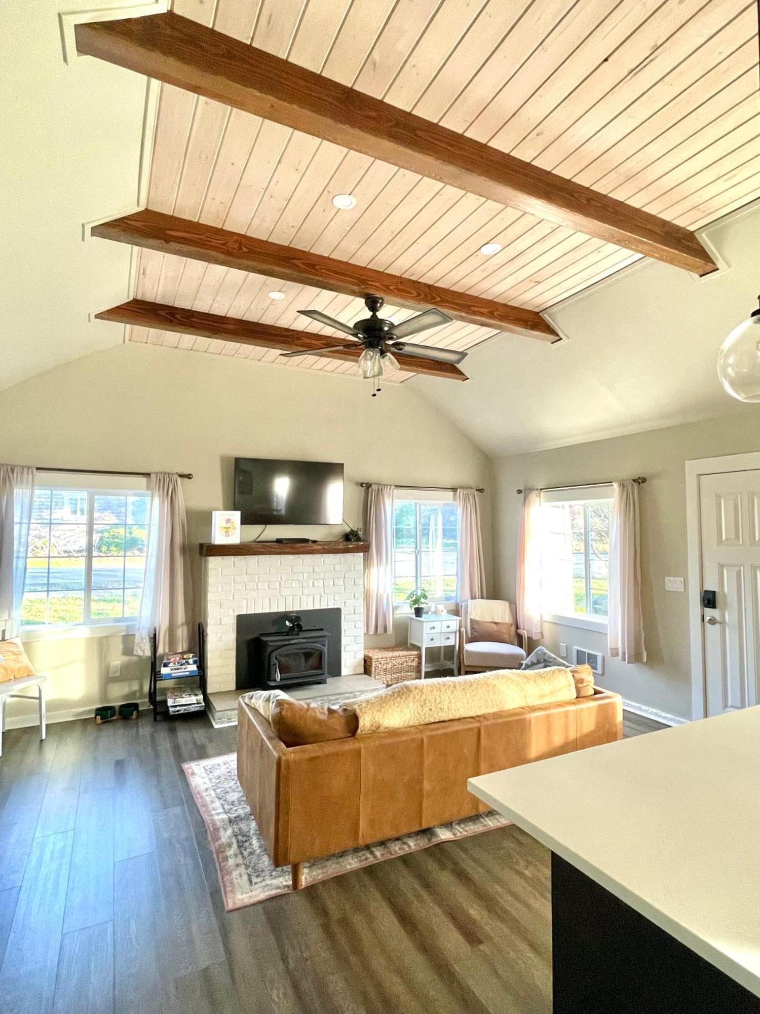 Waddle On Inn- Hot Tub, Pet Friendly, Fully Fenced, 5 Blocks To Beach! Ocean Park Exterior photo